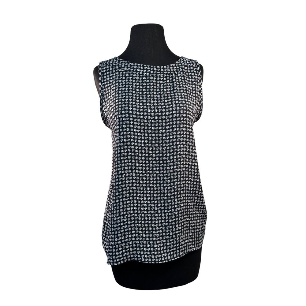 Loft Size Small Sleeveless Blue & White Patterned Top